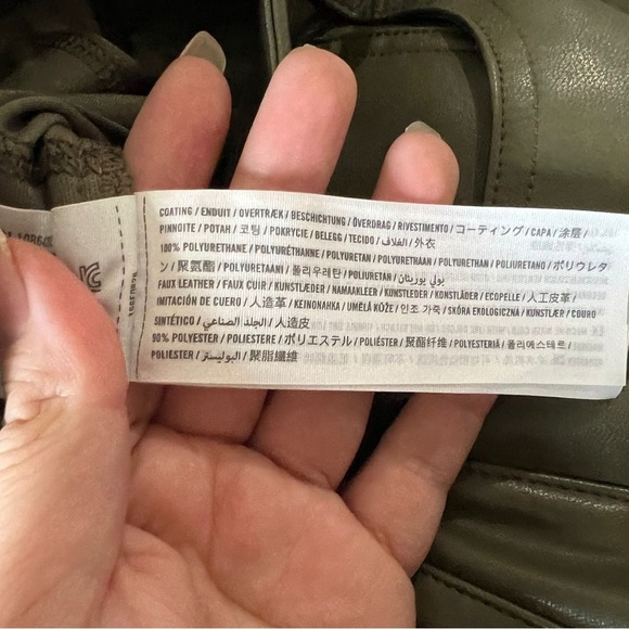 Abercrombie & Fitch 90s Relaxed Olive/Green Cargo Faux Leather Pants Y2K - Picture 5 of 11